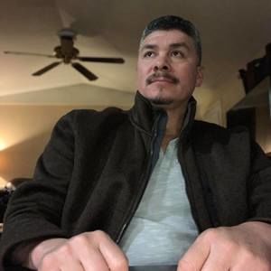 Meet your Posher, Raul